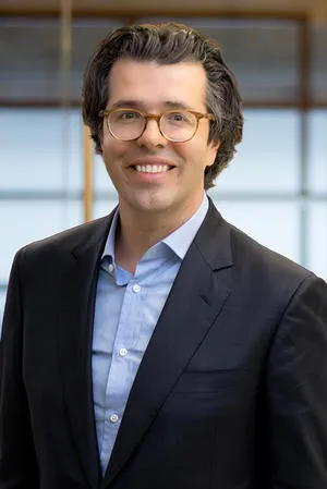 Trial Lawyer Highlights Hidden Operational Risks in Technology Sector Growth