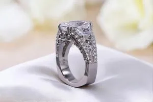 Euro Shank Engagement Rings Grow in Popularity in San Diego