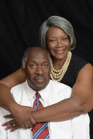 From Kansas City to a Global Audience: Leon Shelmire Jr. Surpasses 11,400+ Facebook Followers as FRM² Movement Accelerates
